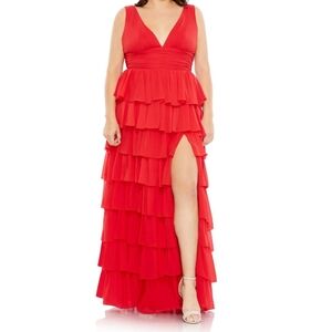 NWT Mac Duggal Ruffle Tiered Dress